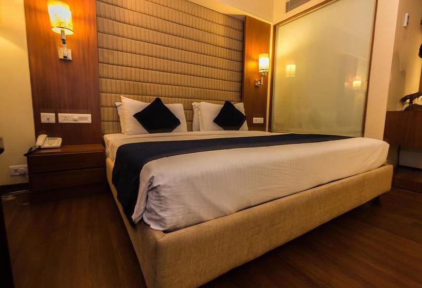 Hotel Oyo Premium Thaltej Sg Highway 17