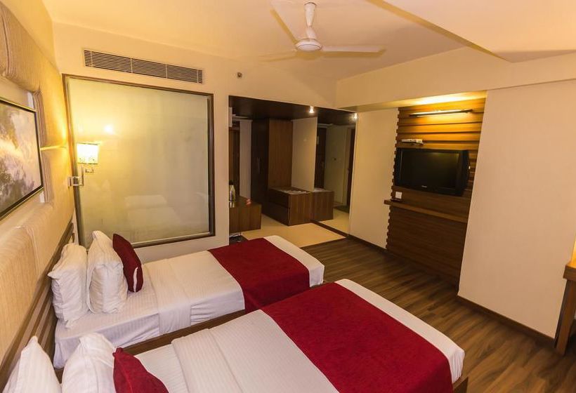 Hotel Oyo Premium Thaltej Sg Highway 8