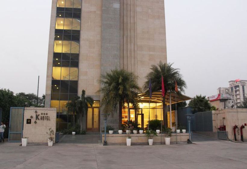 Hotel Oyo Premium Sector 31 Faridabad 14