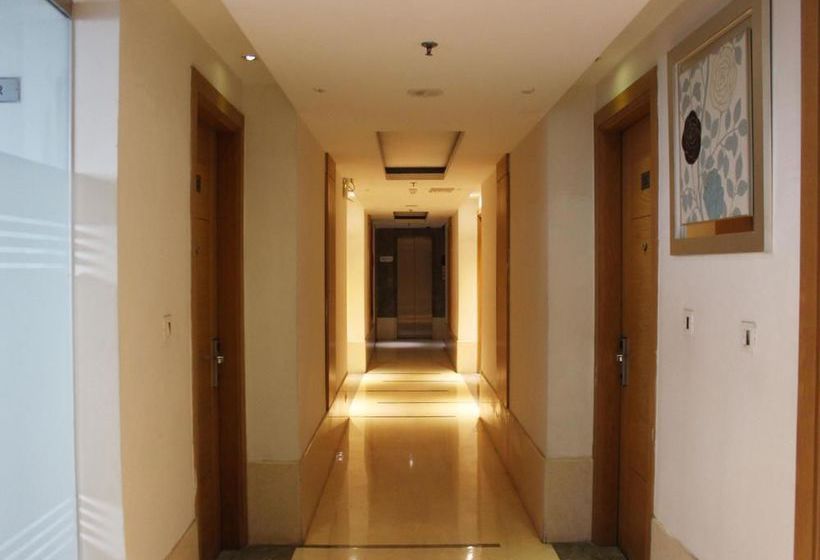 Hotel Oyo Premium Sector 31 Faridabad 20