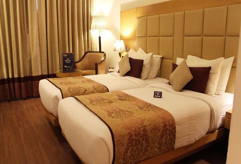 Hotel Oyo Premium Sector 31 Faridabad 9