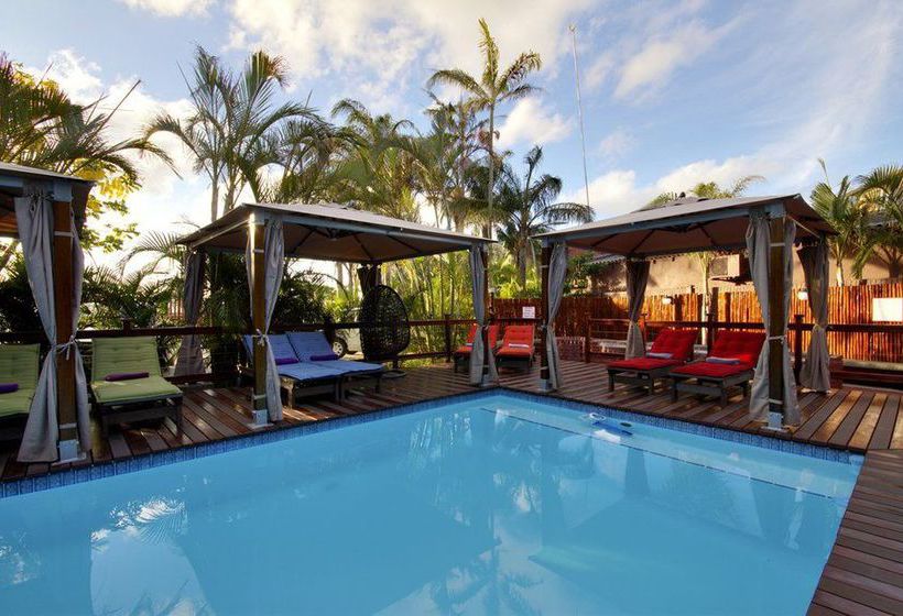 Hostel Monzi Safaris 1