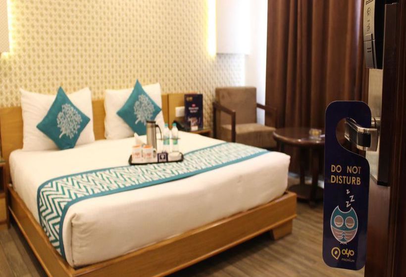 Hotel Oyo Premium Karnal Club 10