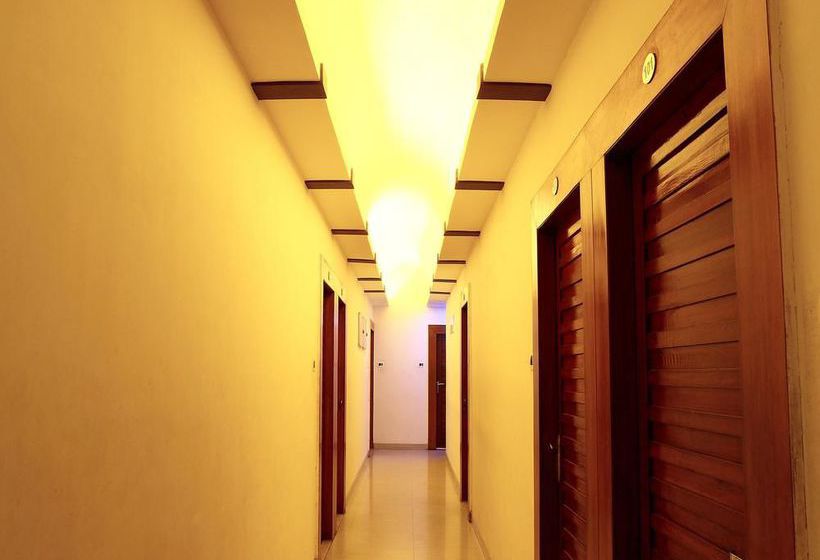 Hotel Oyo Premium Joka Kolkata 18