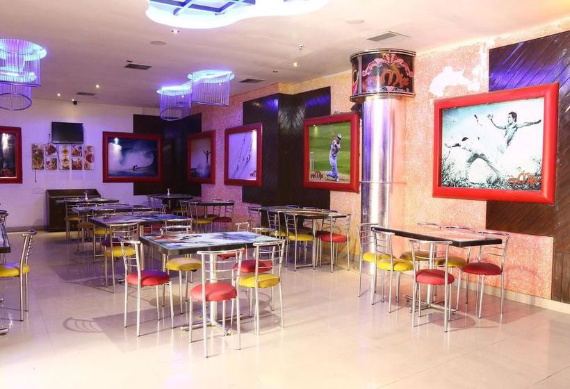 Hotel Oyo Premium Joka Kolkata 7
