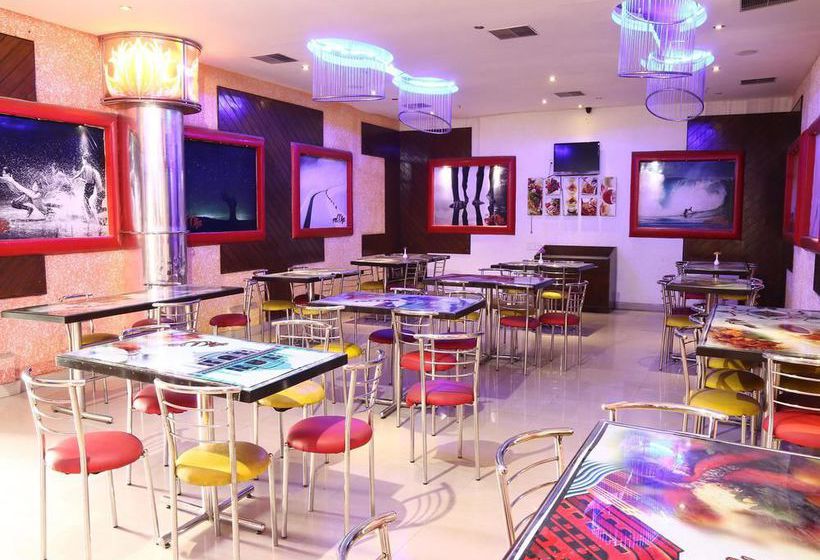Hotel Oyo Premium Joka Kolkata 9