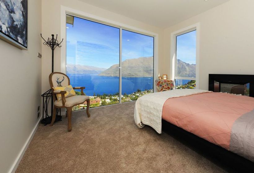 Hotel Dh Lakeview Villa