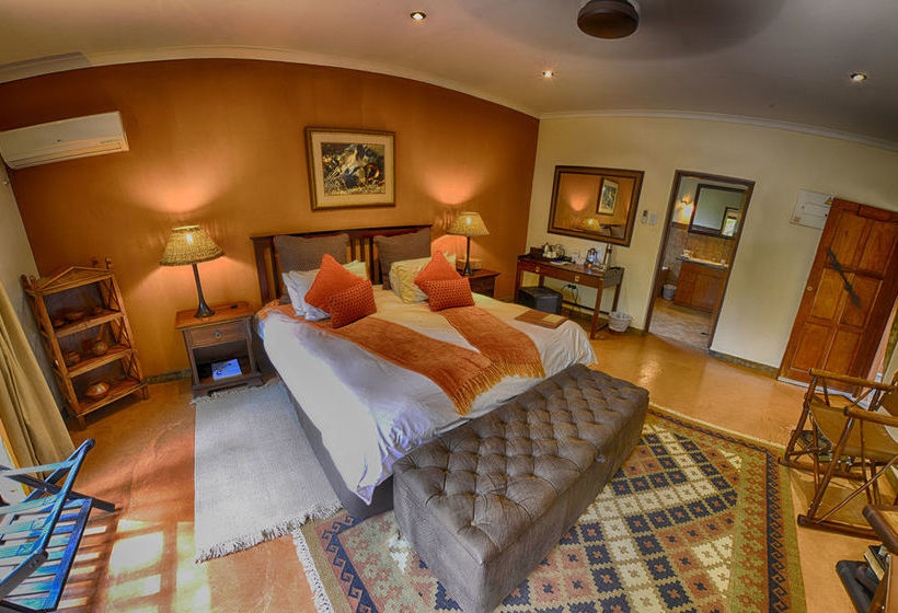 Hotel The Bush House 11