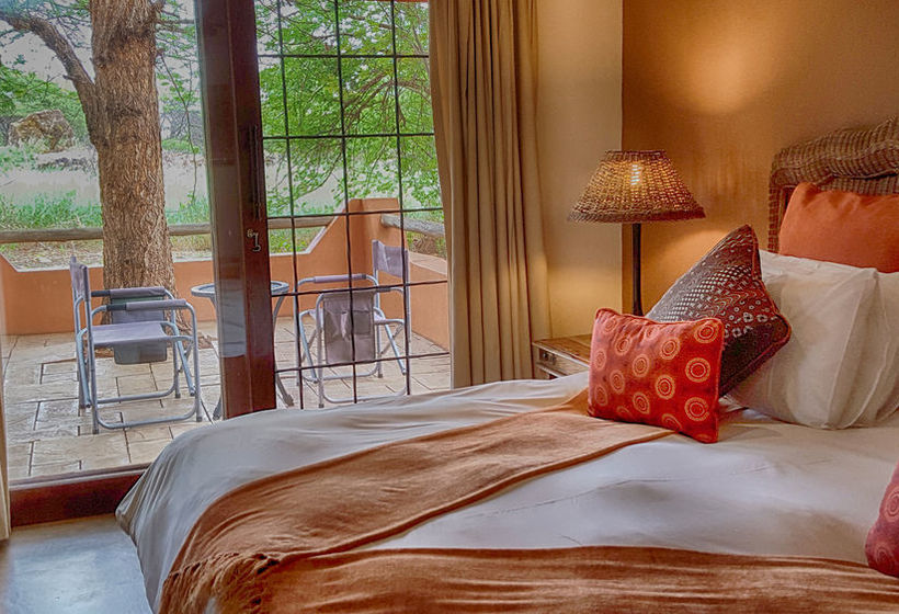 Hotel The Bush House 9