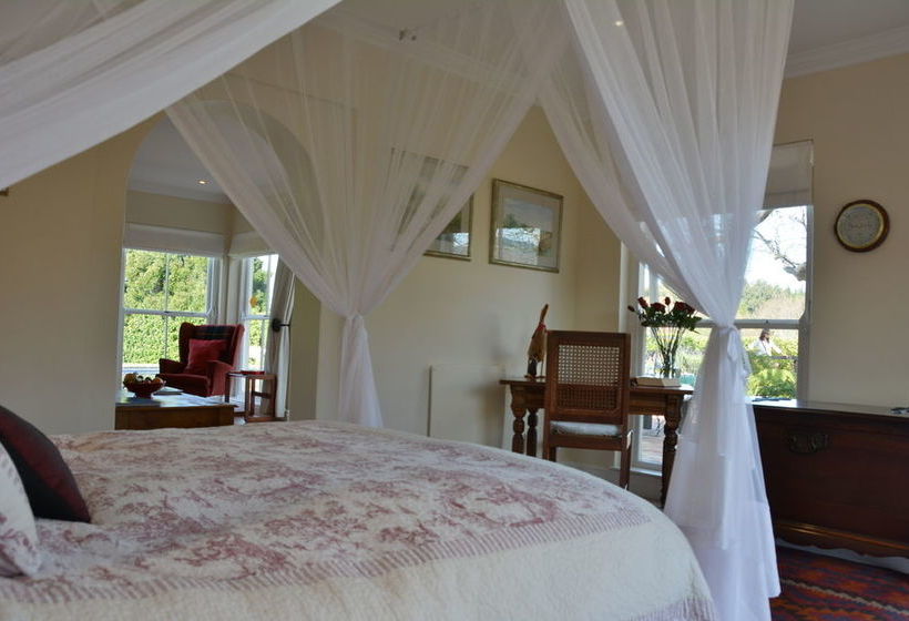 Majini Guest House 1