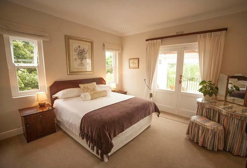 Majini Guest House 10