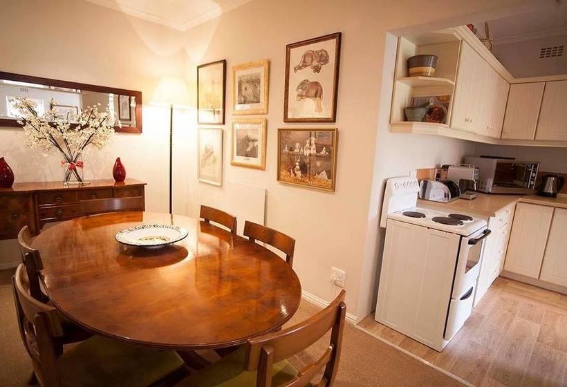 Majini Guest House 13