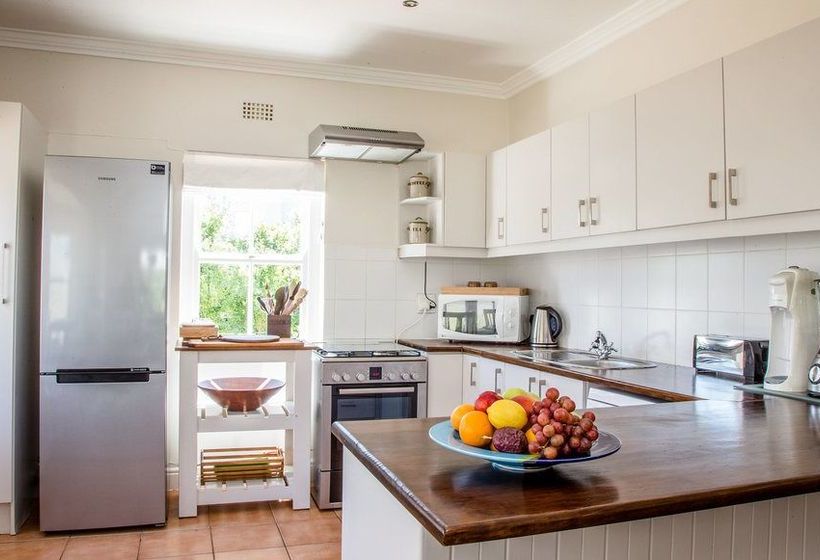 Majini Guest House 15