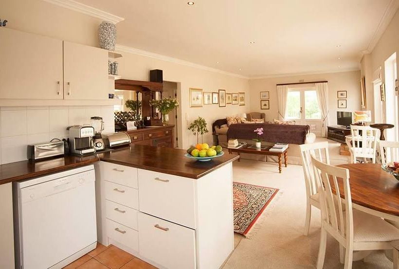 Majini Guest House 16