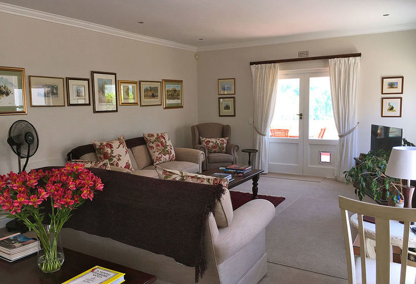 Majini Guest House 17