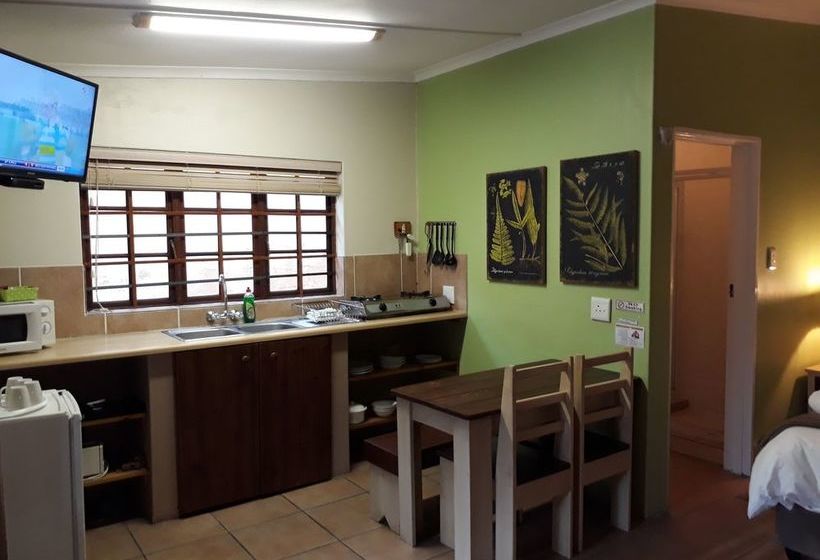 Foley's Self Catering 11