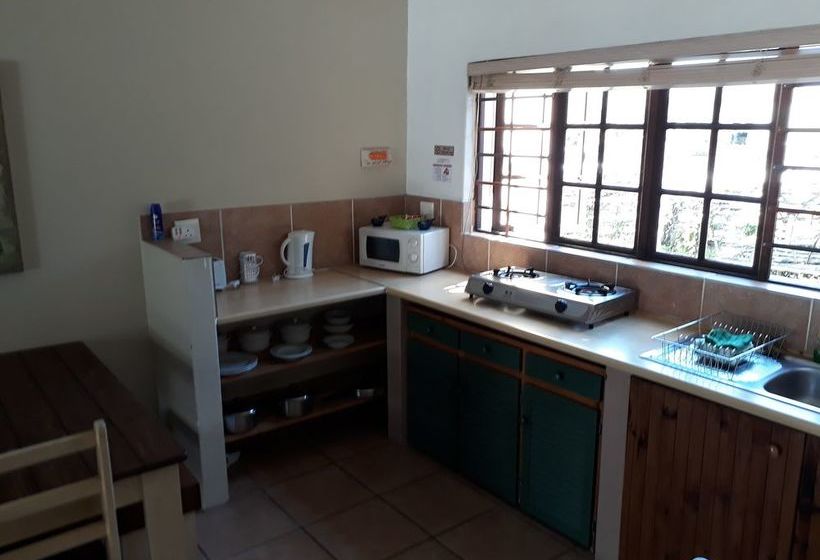 Foley's Self Catering 12