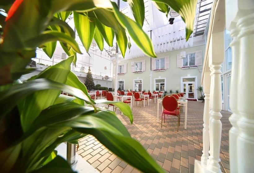 Hotel Domodedovo Park 18