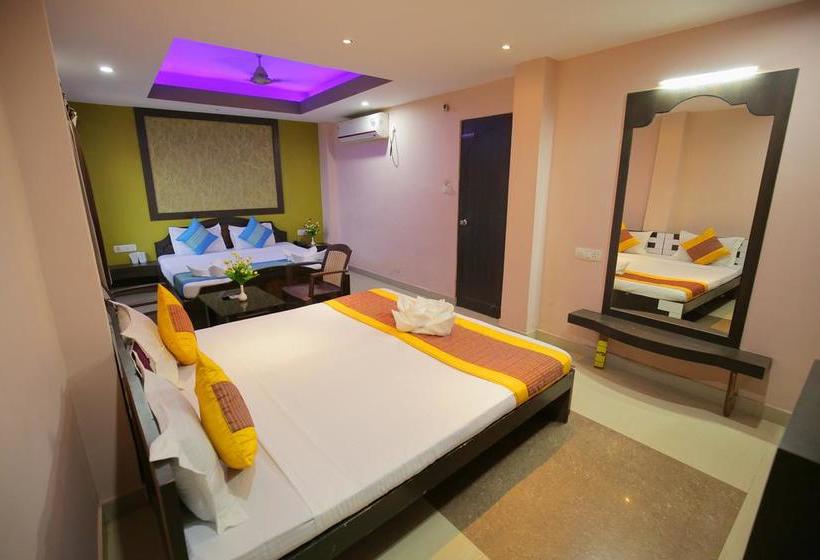 Hotel Pushpa 5