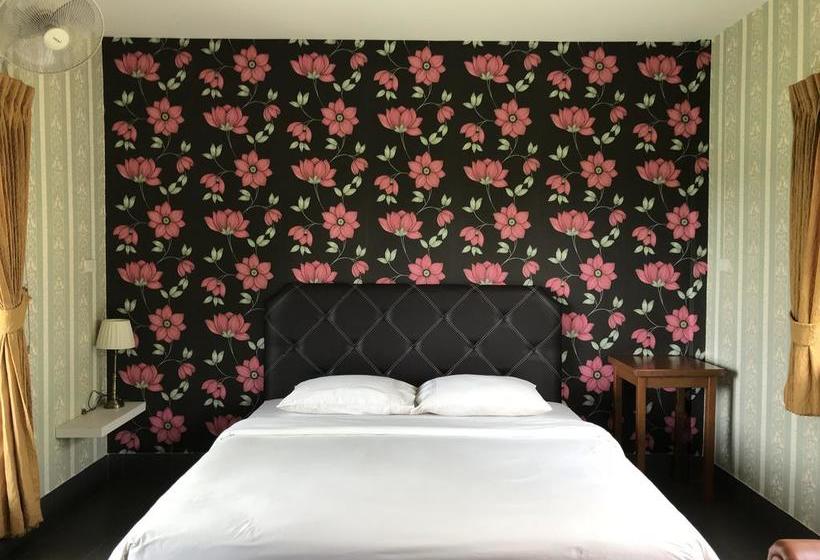 Hotel Canal Resort 3