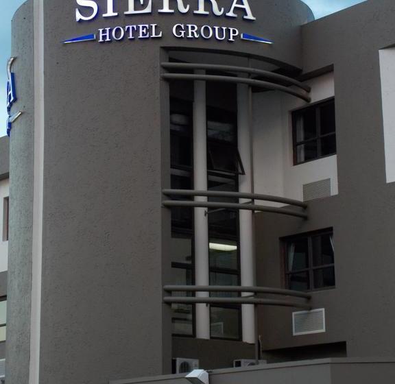 Hotel Sierra On Main 10