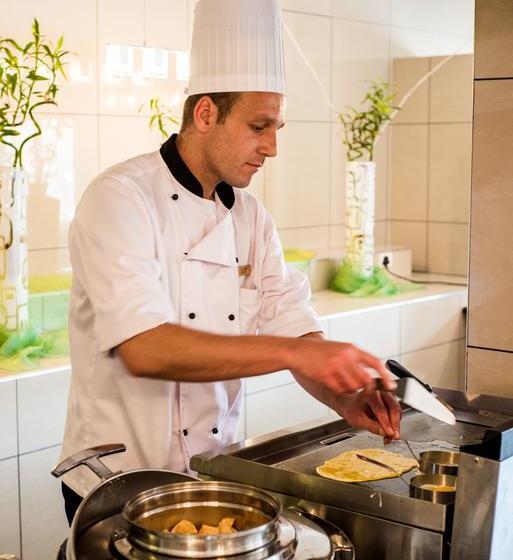 Hotel Sierra On Main 2