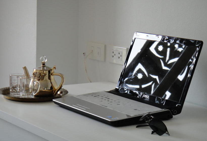 Hotel Dinar Lodge 18