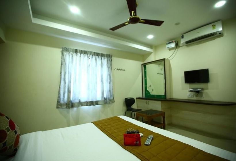 Hotel Oyo Rooms Tambaram Airport Road Mepz 13