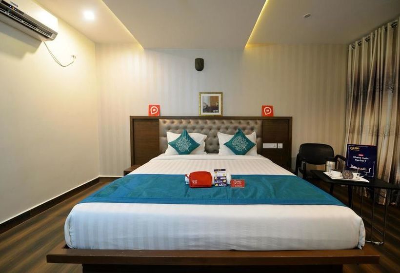 Hotel Oyo Premium Kothapet 3