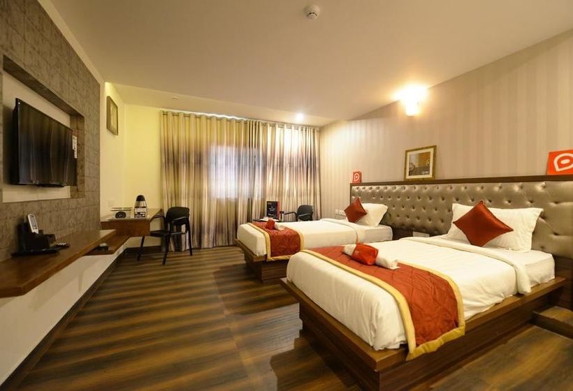 Hotel Oyo Premium Kothapet 4