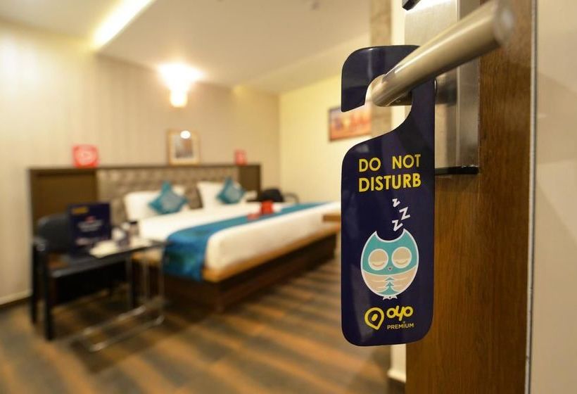 Hotel Oyo Premium Kothapet 9