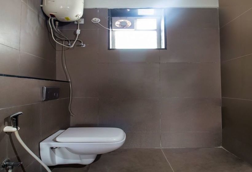 Oyo Apartments Kondapur 11