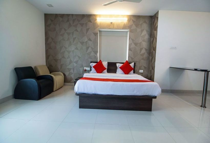 Oyo Apartments Kondapur 5