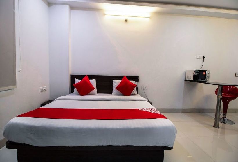 Oyo Apartments Kondapur 8