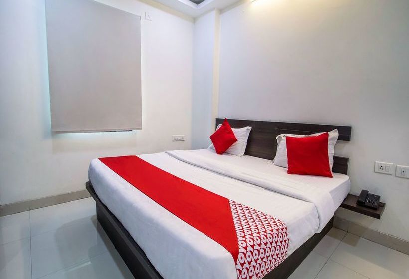 Oyo Apartments Kondapur 9