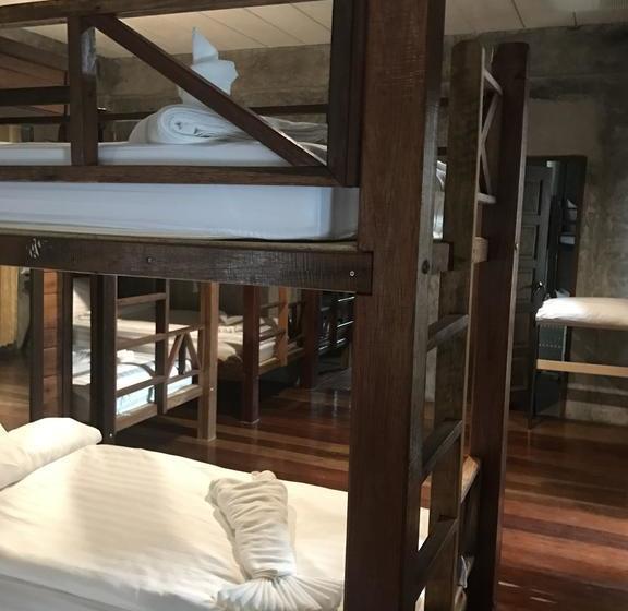 Boutique Village Hostel 11