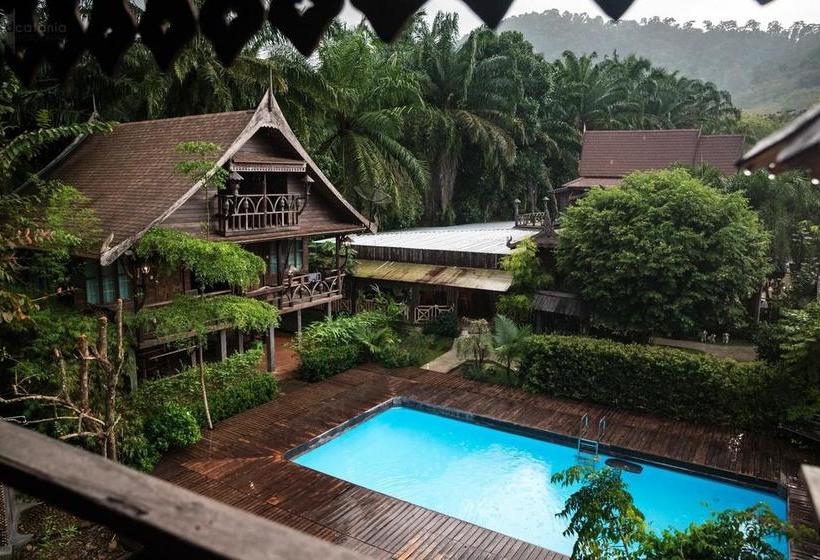 Boutique Village Hostel 3