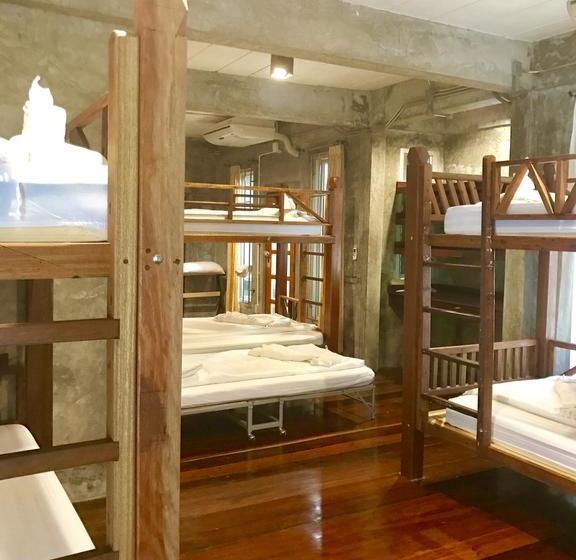 Boutique Village Hostel 6