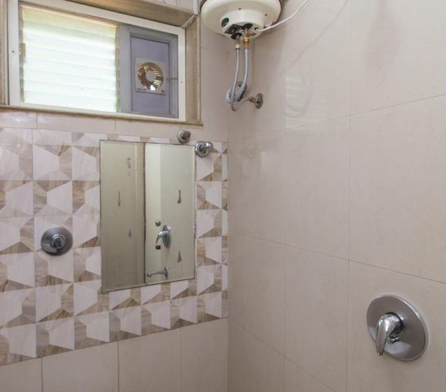 Hotel Oyo Rooms Koti Imlibun Bus Station 13