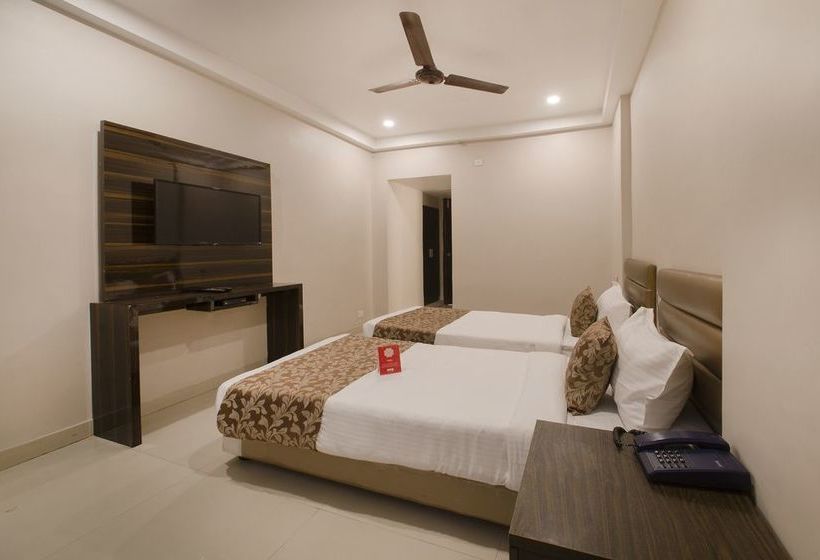 Hotel Oyo Rooms Hyderguda Himayathnagar 10