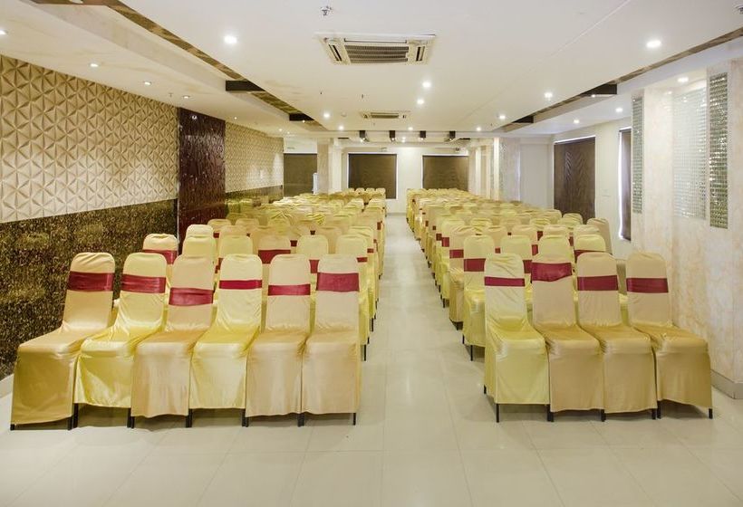 Hotel Oyo Rooms Hyderguda Himayathnagar 18