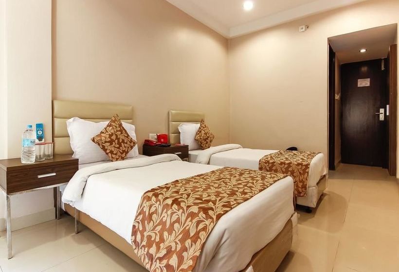 Hotel Oyo Rooms Hyderguda Himayathnagar 9