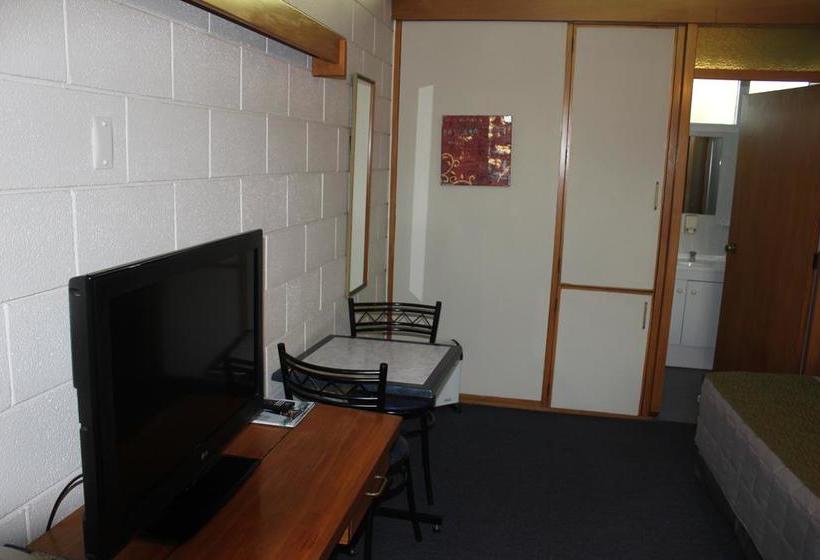 Elmore Lodge Motel 15