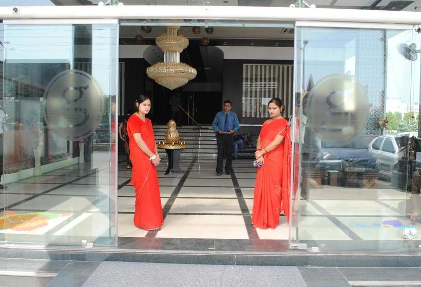 Hotel Grand Shiva 10