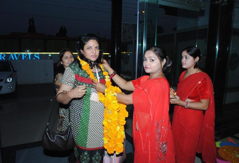 Hotel Grand Shiva 13