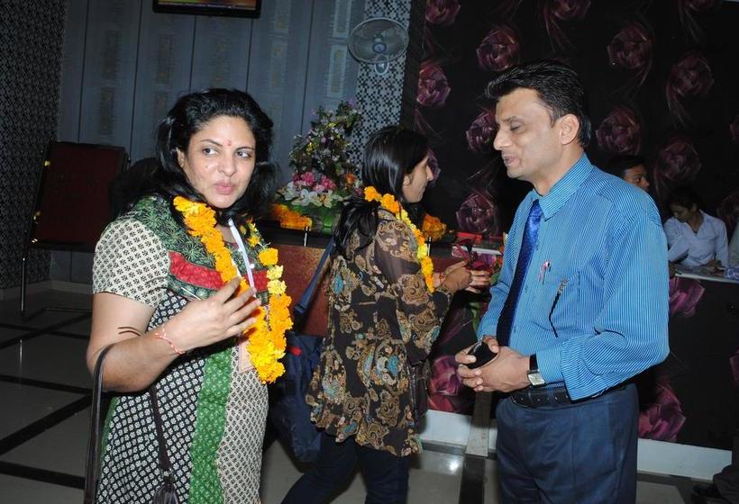 Hotel Grand Shiva 14