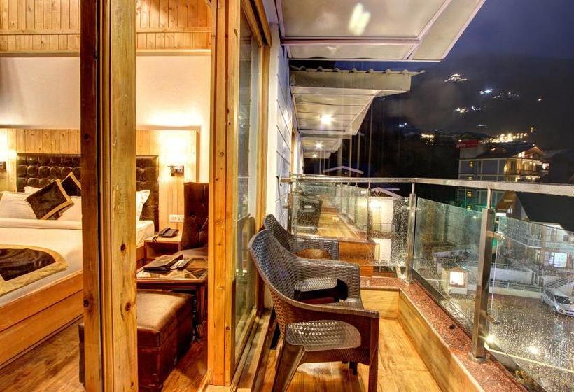 Hotel The Holiday Heights Manali 10