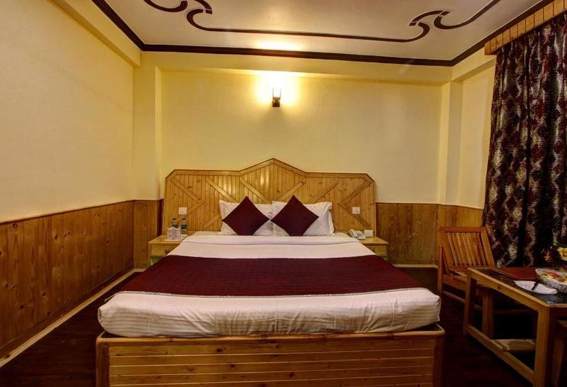 Hotel The Holiday Heights Manali 5