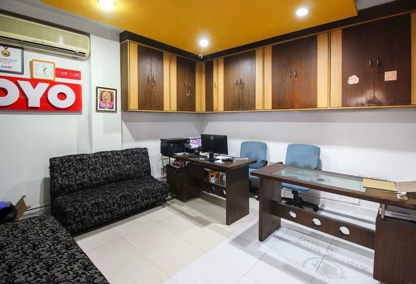 Oyo Apartments Shyamlal Begumpet 1