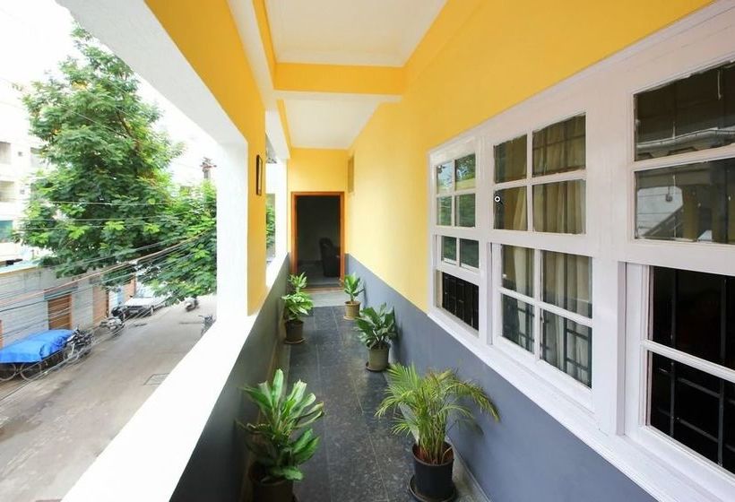 Oyo Apartments Shyamlal Begumpet 11